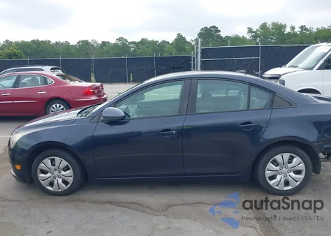 2014 Chevrolet Cruze Ls Auto z USA, uszkodzony, nr VIN 1G1PA5SH0E7143663